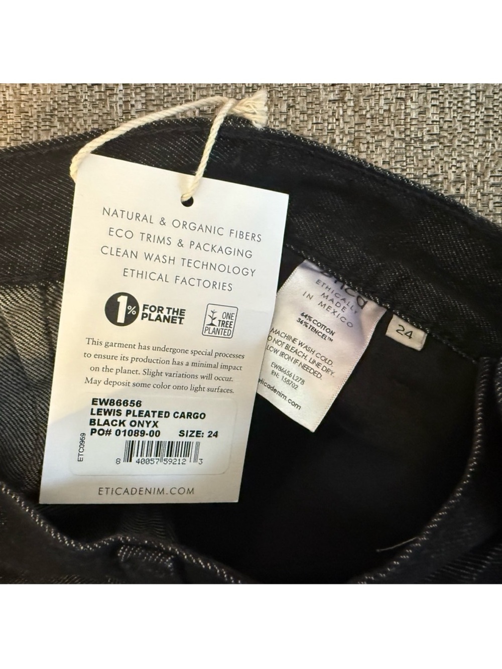 ❣️🆕ÉTICA Lewis High Waist Pleated Ankle Cargo Jeans in Black Onyx $268 MSRP❣️ - Picture 8 of 11